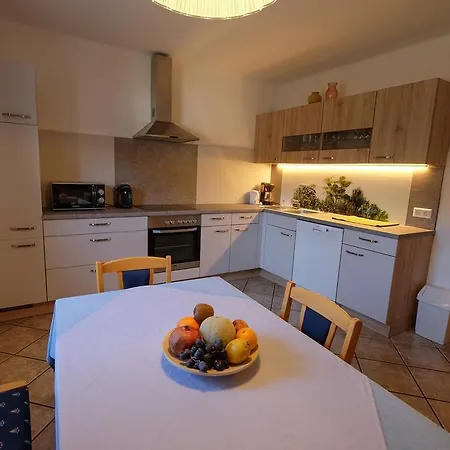 דירה Haus Hubertus *