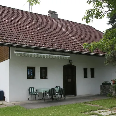 Haus Hubertus *