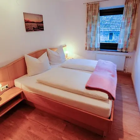 Haus Hubertus *